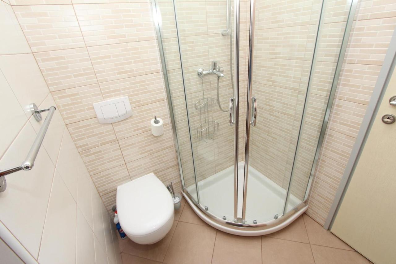 רוביני Room Violeta מראה חיצוני תמונה