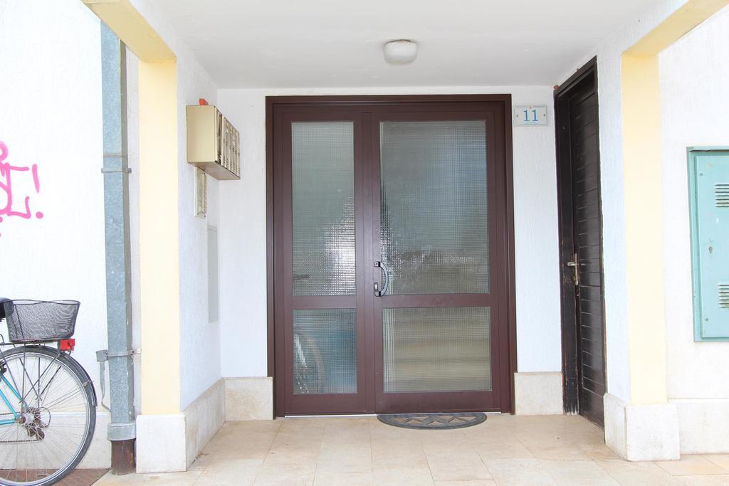 רוביני Room Violeta מראה חיצוני תמונה